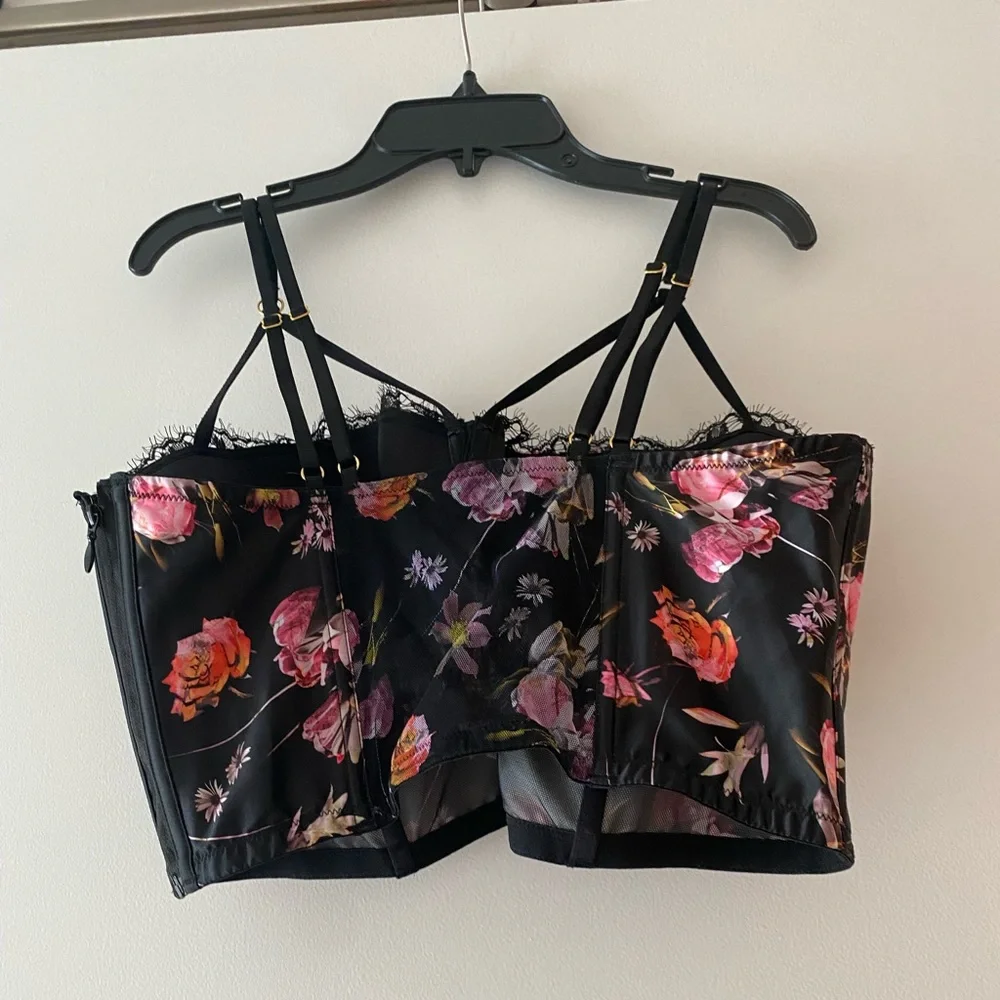 Victoria’s Secret Floral Cropped Corset Top/Bra - Picture 3 of 7